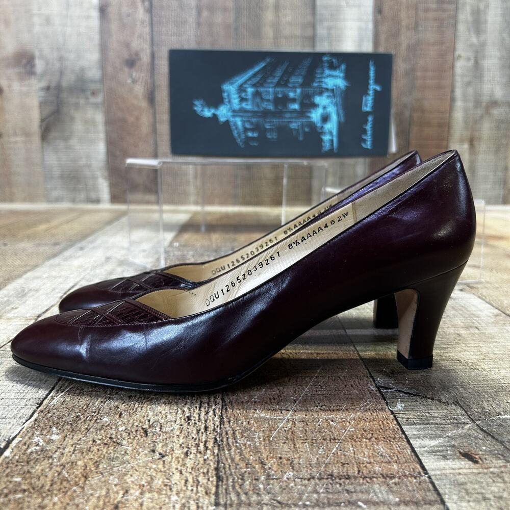 VTG ‘83 Salvatore Ferragamo Peonia Bordeaux Calf Reptile Women’s Size 8.5 AAAA